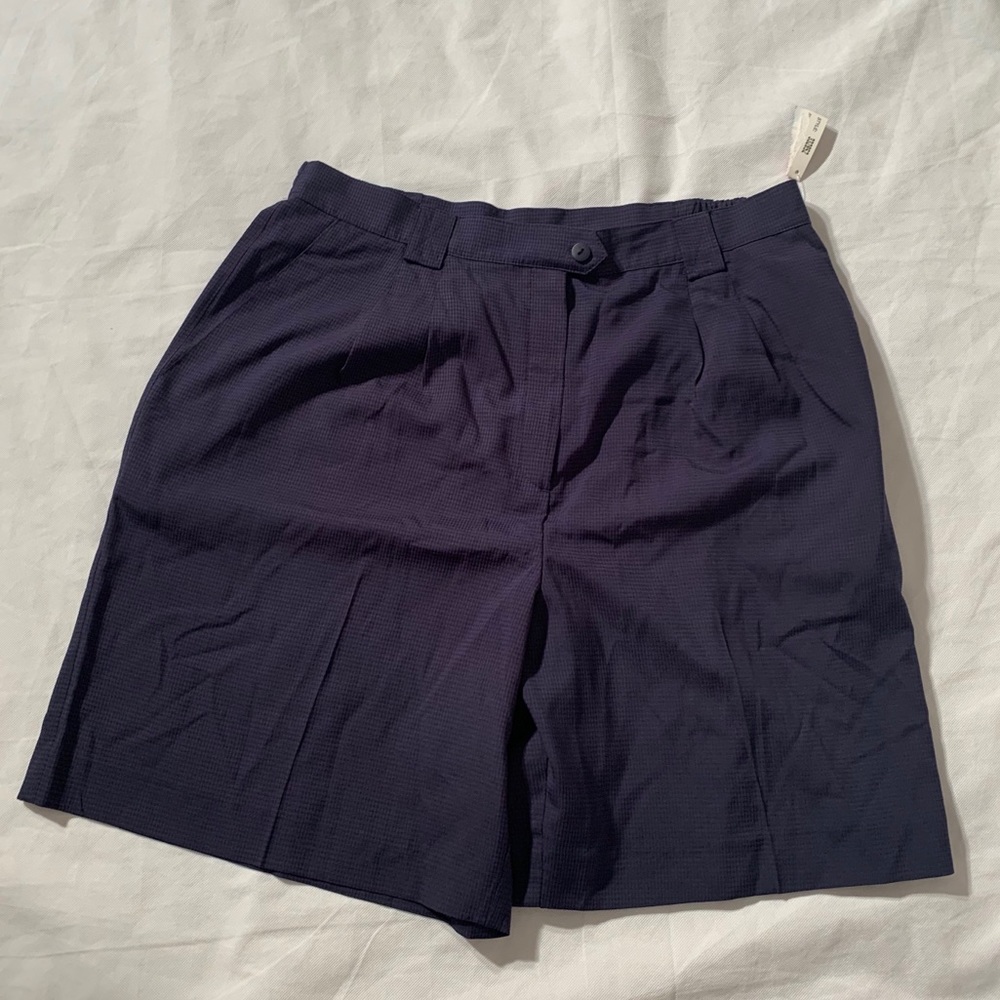 Tail Size 18 Shorts Inseam 9” Navy Blue